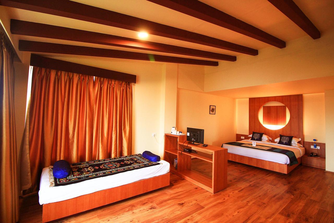 גנגטוק Hotel Tarayana Grand מראה חיצוני תמונה