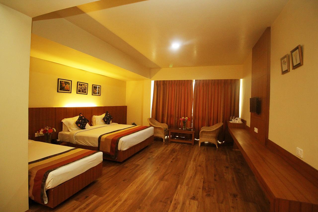 גנגטוק Hotel Tarayana Grand מראה חיצוני תמונה