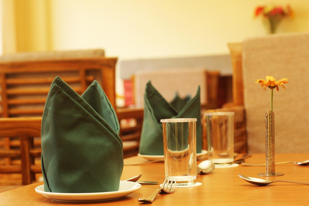 גנגטוק Hotel Tarayana Grand מראה חיצוני תמונה