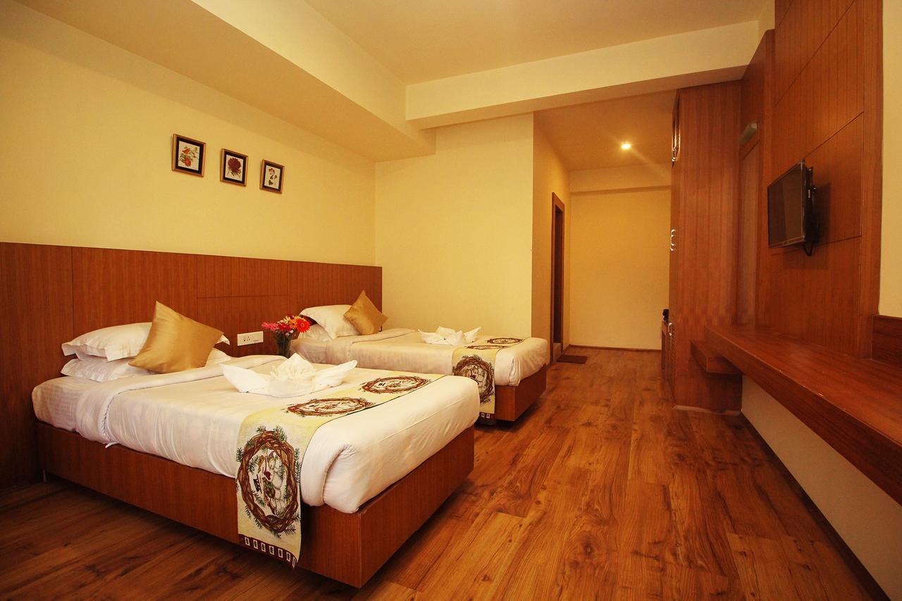 גנגטוק Hotel Tarayana Grand מראה חיצוני תמונה